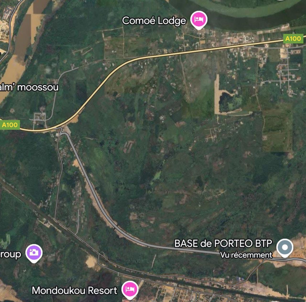 VENTE AU M² : 167 HA A BASSAM
