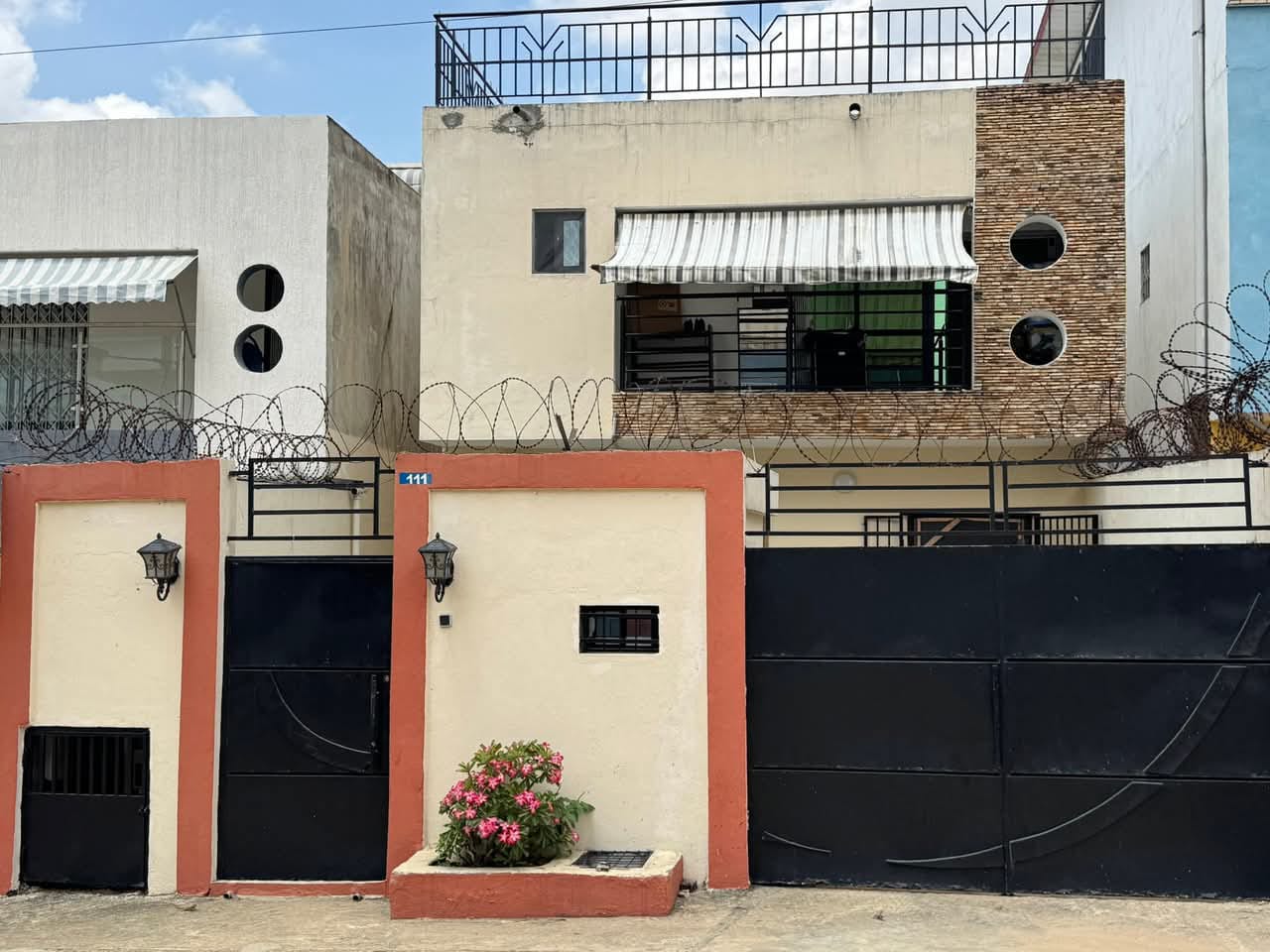 VILLA 4 PIECES : ANGRE CITE MILITAIRE